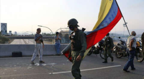 Venezuela'da Amerikancı darbe girişimi