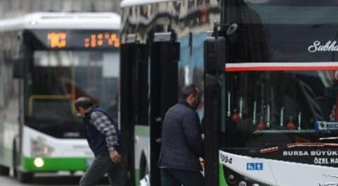 Bursa'da ulaşımda öğrenci zammı ertelendi