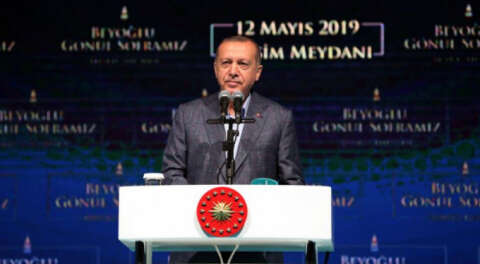 Erdoğan'dan 'Her şey güzel olacak' pankartına tepki