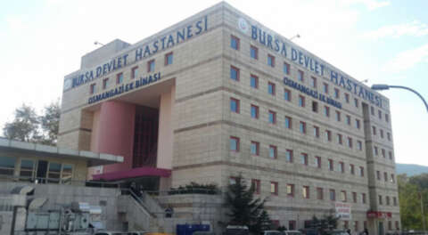 Bursa'da 'hastaneler kapatılmasın' eylemi