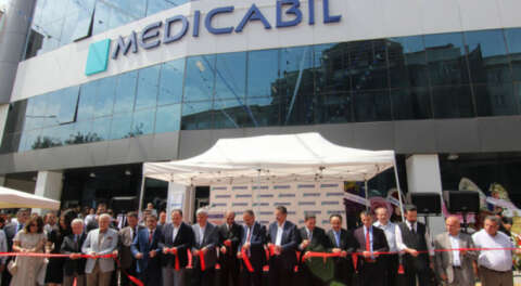 Medicabil Hastanesi'nin yeni hizmet binası açıldı