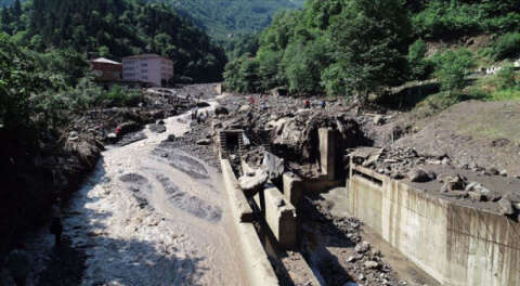 Araklı'daki sel felaketinde ölü sayısı 7'ye yükseldi