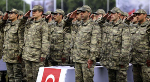 Erdoğan yasayı imzaladı; 130 bin asker terhis oluyor