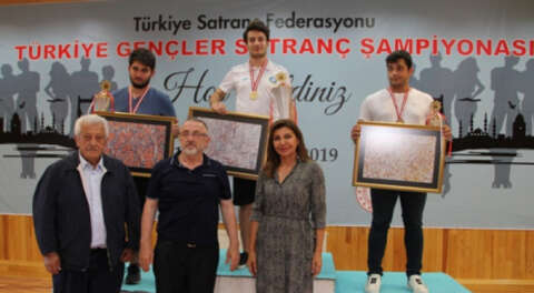 Türkiye Satranç Şampiyonu Bursa'dan