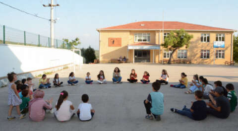 Mudanya'da köy çocukları drama ile tanıştı