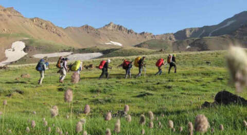 İran'da bir grup dağcı kayboldu