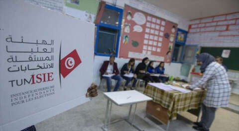 Tunus'ta seçimin galibi Nahda Hareketi
