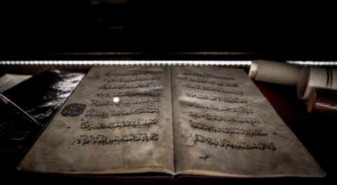 El yazması eserler tarihi medresede sergileniyor