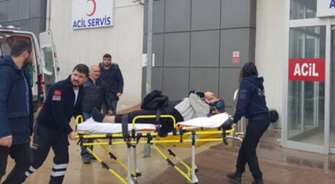 Bursa'da cenaze konvoyunda kaza; 4 yaralı