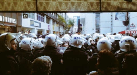 İstanbul'daki Las Tesis dansına polis müdahalesi