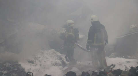 Bursa'da hurda deposunda korkutan yangın