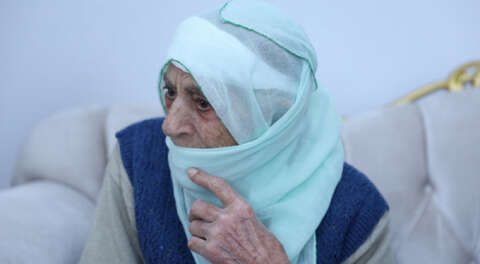 107 yaşında, 3 torununun torunlarını gördü