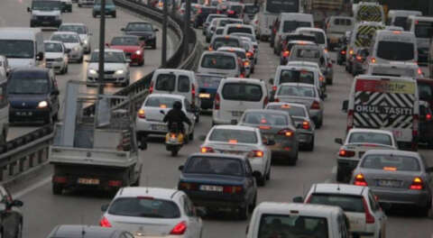 Bursa'da trafikteki araç sayısı 3 bin 641 arttı