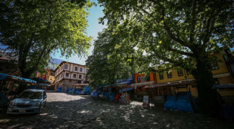 Yedi asırlık Osmanlı köyünde "sessiz" günler
