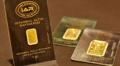 Gram altın haftaya yükselişle başladı; 382 lira