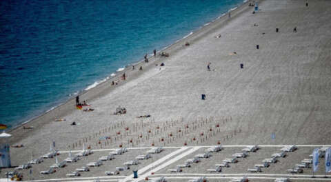 Antalya'da sahiller hareketlenmeye başladı