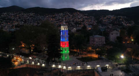 Bursa'da tarihi kule destek için ışıklandırıldı