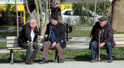 Bursa nüfusunun ne kadarı yaşlı?
