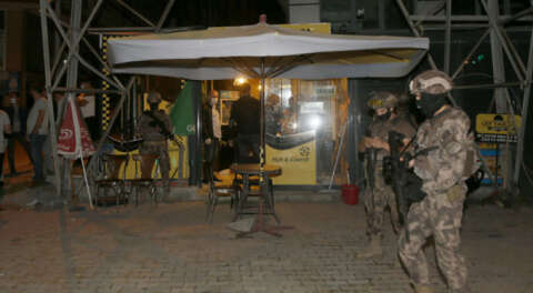 Bursa ve iki ilde ruhsatsız taksi durağı operasyonu