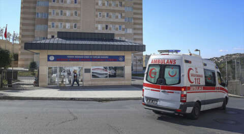 Karantinaya uymayan 460 kişi yurtlarda izole ediliyor