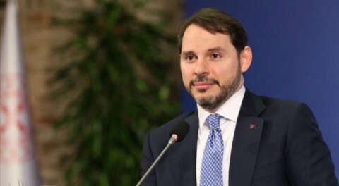 Bakan Albayrak: OECD'de 1, dünyada 2'nciyiz!