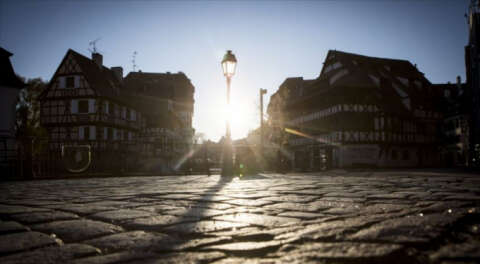 Fransa'da sokağa çıkma yasakları yeniden başlıyor