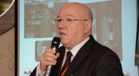 'Yıpranma hakkı basın kartı şartına bağlanmasın'