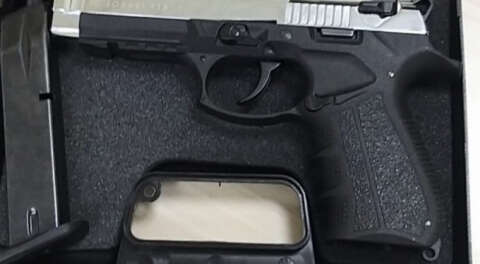 Halk otobüsü şoförünü silah gösterip darp edenler yakalandı