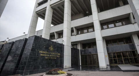Merkez Bankası faizi sabit tuttu, döviz fırladı