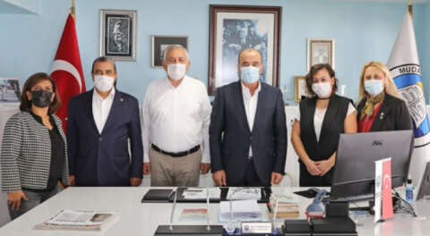 Mudanya'da AKP'li Meclis üyesi CHP'ye geçti