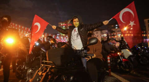 Nilüfer'de yürekler Cumhuriyet için attı