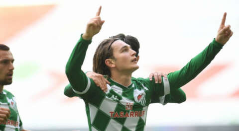 'Galibiyetten mutluyuz; İstikrara ihtiyacımız var'