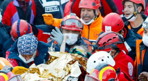 'Elif benim parmağımı bir tuttu, hiç bırakmadı'