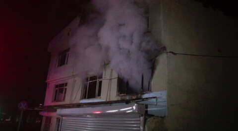 Bursa'da yangın; Ev kullanılamaz halde