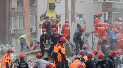 İzmir depreminde can kaybı 115'e yükseldi