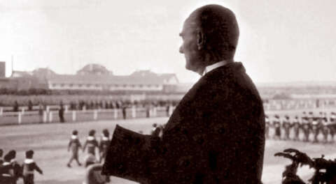 Büyük Önder Atatürk'ü saygı ve özlemle anıyoruz