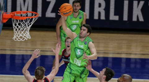 Ertelenen ilk hafta maçında TOFAŞ mağlup oldu