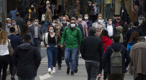 Tüm illerde açık alanlarda sigara yasağı