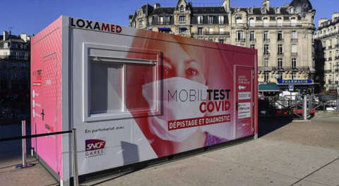 Dünyada Kovid-19 vaka sayısı 54 milyonu geçti