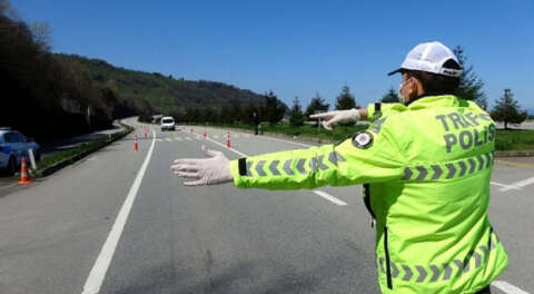 Özel araçlara şehir içi ve şehirler arası seyahat yasağı
