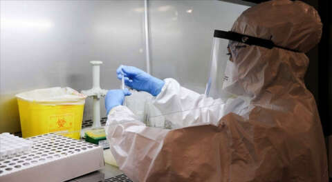 Bakan Koca ilk kez günlük vaka sayısını açıkladı