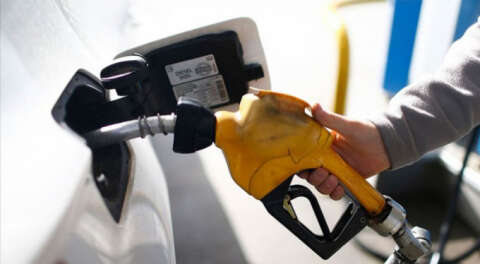 Dün benzine, bugün motorine büyük zam