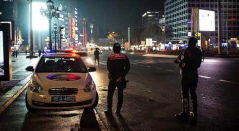 Koronavirüs önlemleri yeniden sertleşiyor