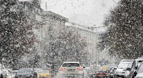 Kış bastırıyor; Başkentte yağmur ve kar
