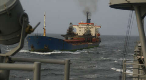 Türk gemisine saldırı; 1 kişi öldü, 15 kişi kaçırıldı