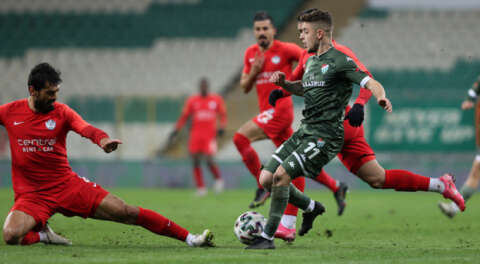 Bursaspor sahasında Tuzlaspor'la berabere kaldı