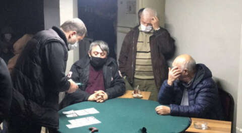 Bursa'da 19 kişiye kapalı kahvehanede kumar cezası