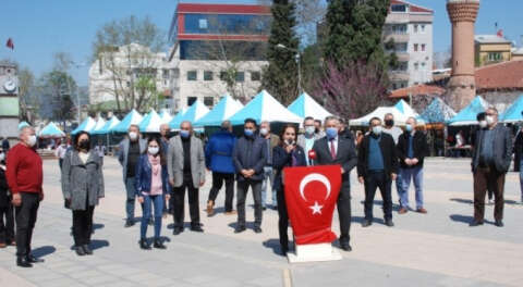 CHP ve İYİ Parti'den esnafı düşünmeden yapılan şenliğe tepki