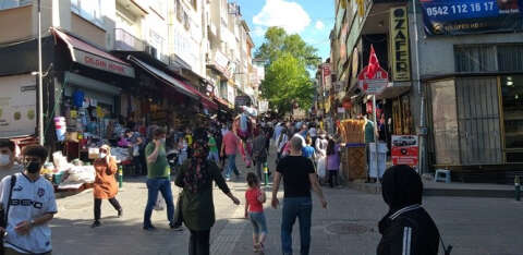 Bursa'da 'kademeli normalleşme'nin ilk günü