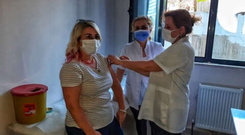 Bursa'da aile sağlığı merkezlerinde BioNTech aşısı yapılmaya başlandı